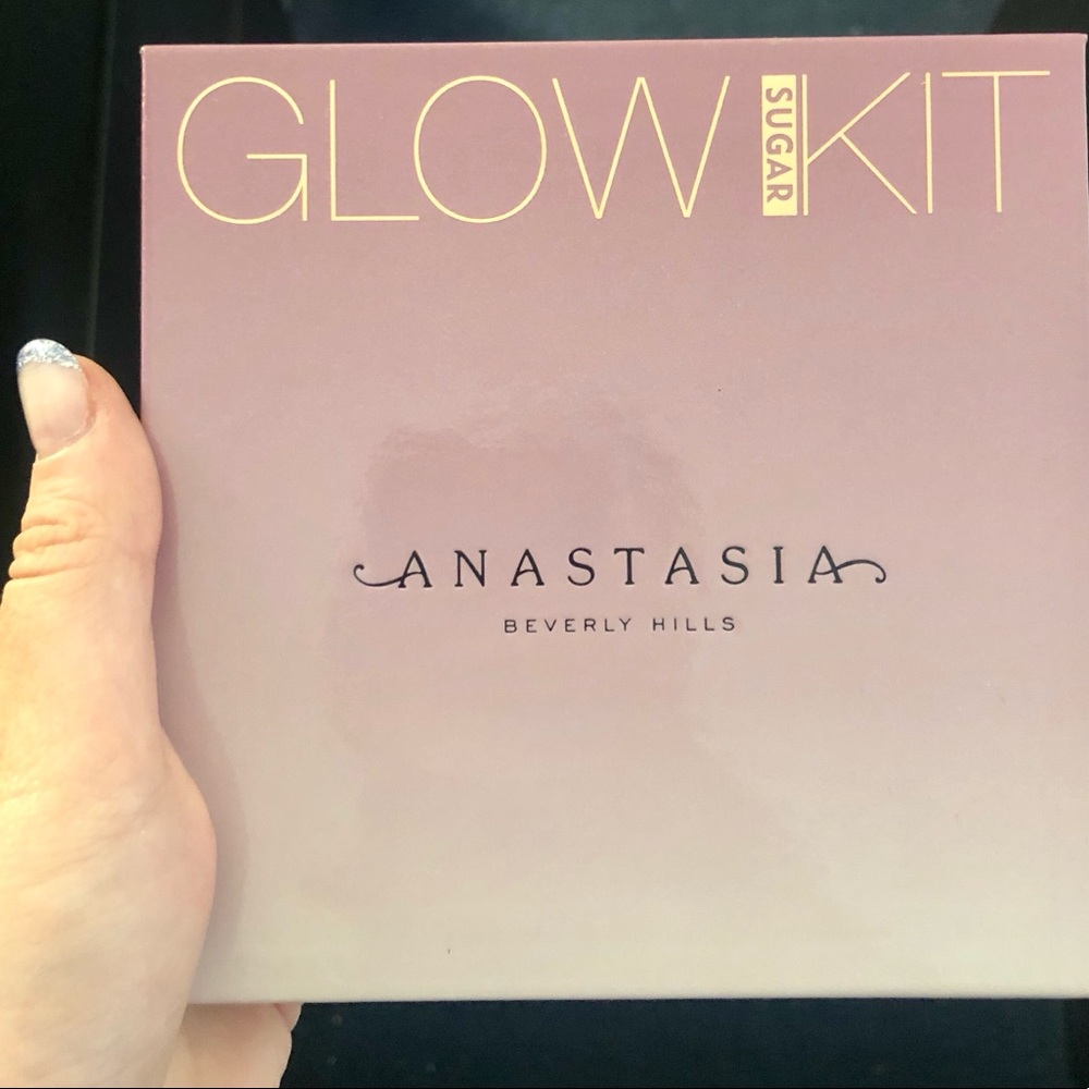 ABH Sugar Glow Highlighter Palette 💫
